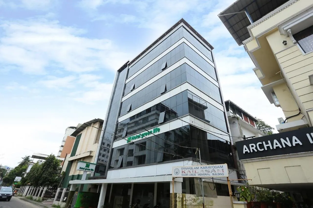 Capital O 61059 Green Life Hotel Kochi