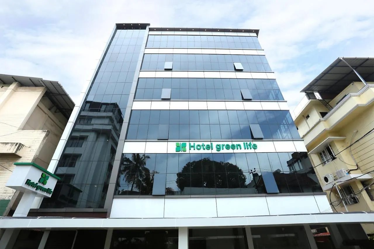 Capital O 61059 Green Life Hotel Kochi India